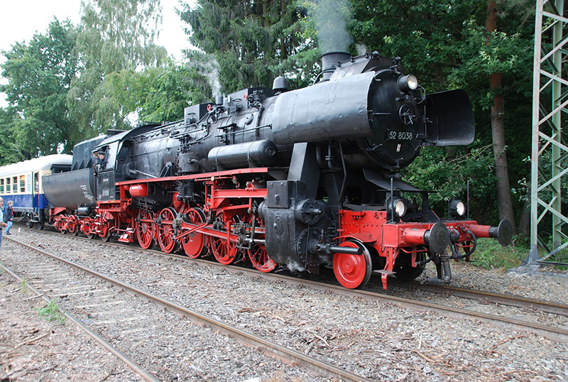 Lok 52 8038 der Dampfeisenbahn Weserbergland